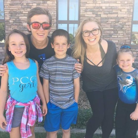 Meet your Posher, Grant - Picture 1 of 1